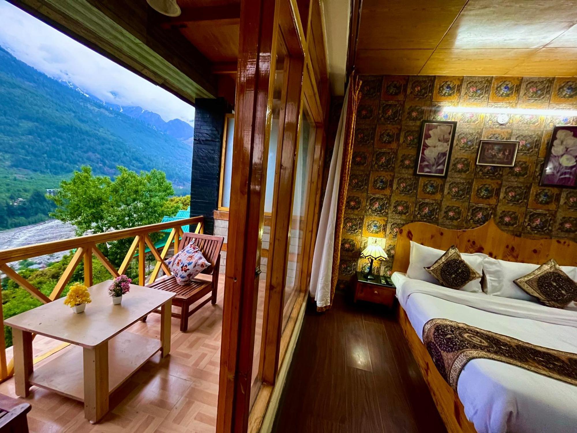 Naina Deventure Resort, Manali - Premium Rooms With Centrally Heated & Scenic View Exterior foto