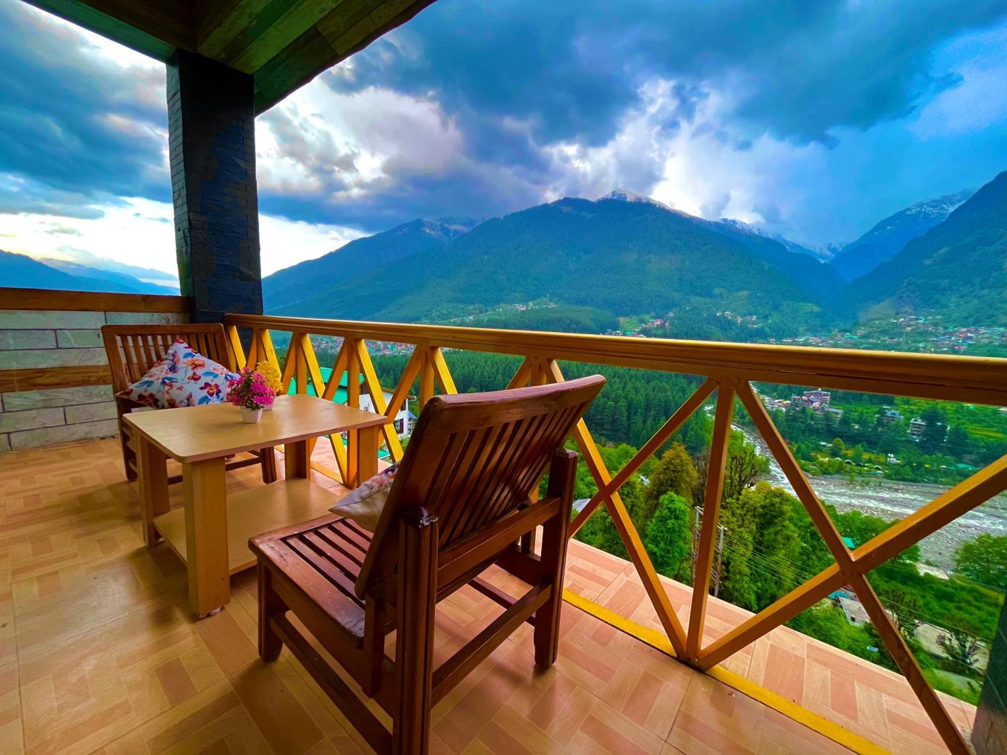 Naina Deventure Resort, Manali - Premium Rooms With Centrally Heated & Scenic View Exterior foto