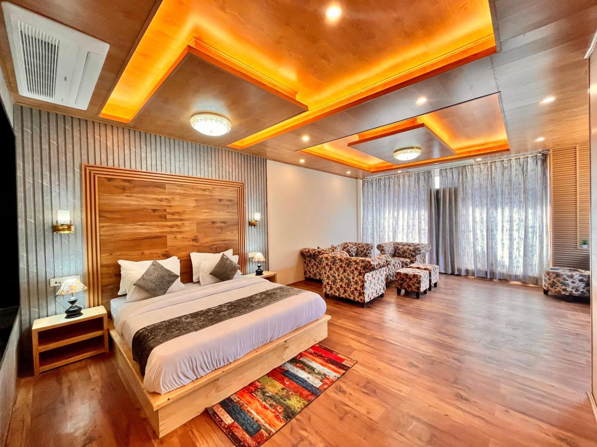 Naina Deventure Resort, Manali - Premium Rooms With Centrally Heated & Scenic View Exterior foto