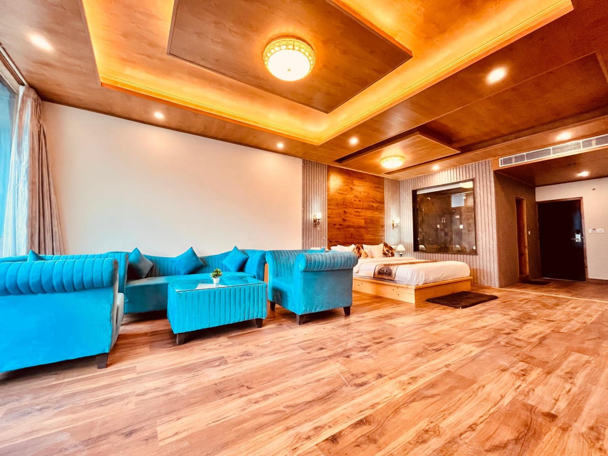 Naina Deventure Resort, Manali - Premium Rooms With Centrally Heated & Scenic View Exterior foto